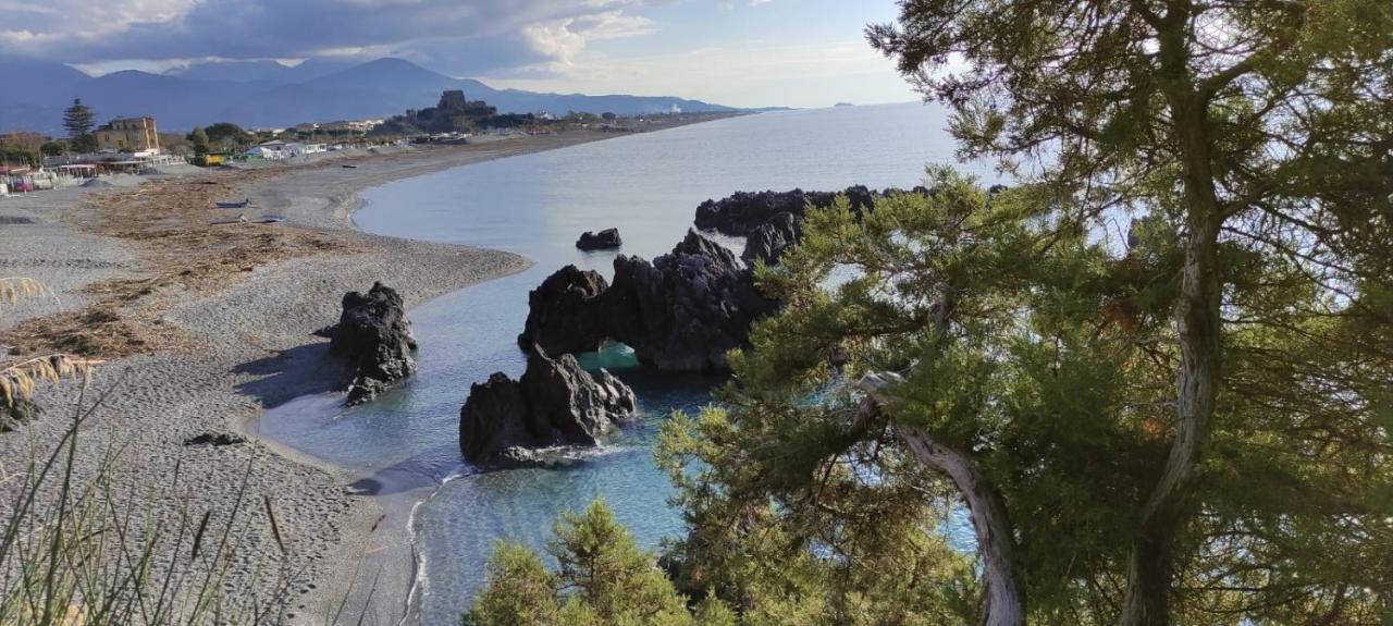 Casa Vacanze Irene Скалеа Екстериор снимка